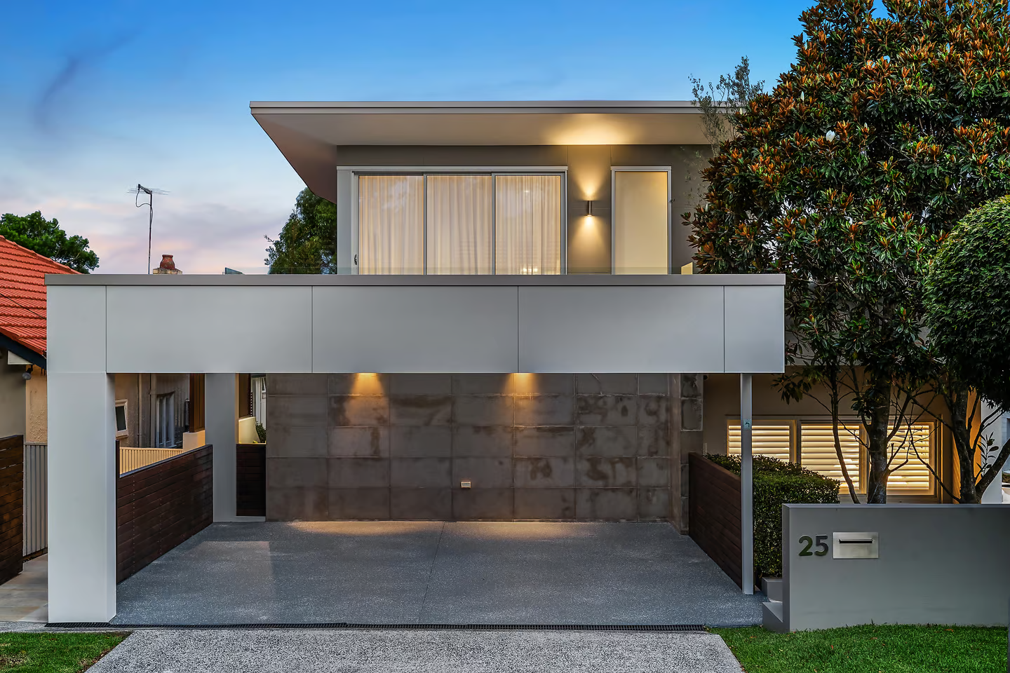 Remuera Street, Willoughby,