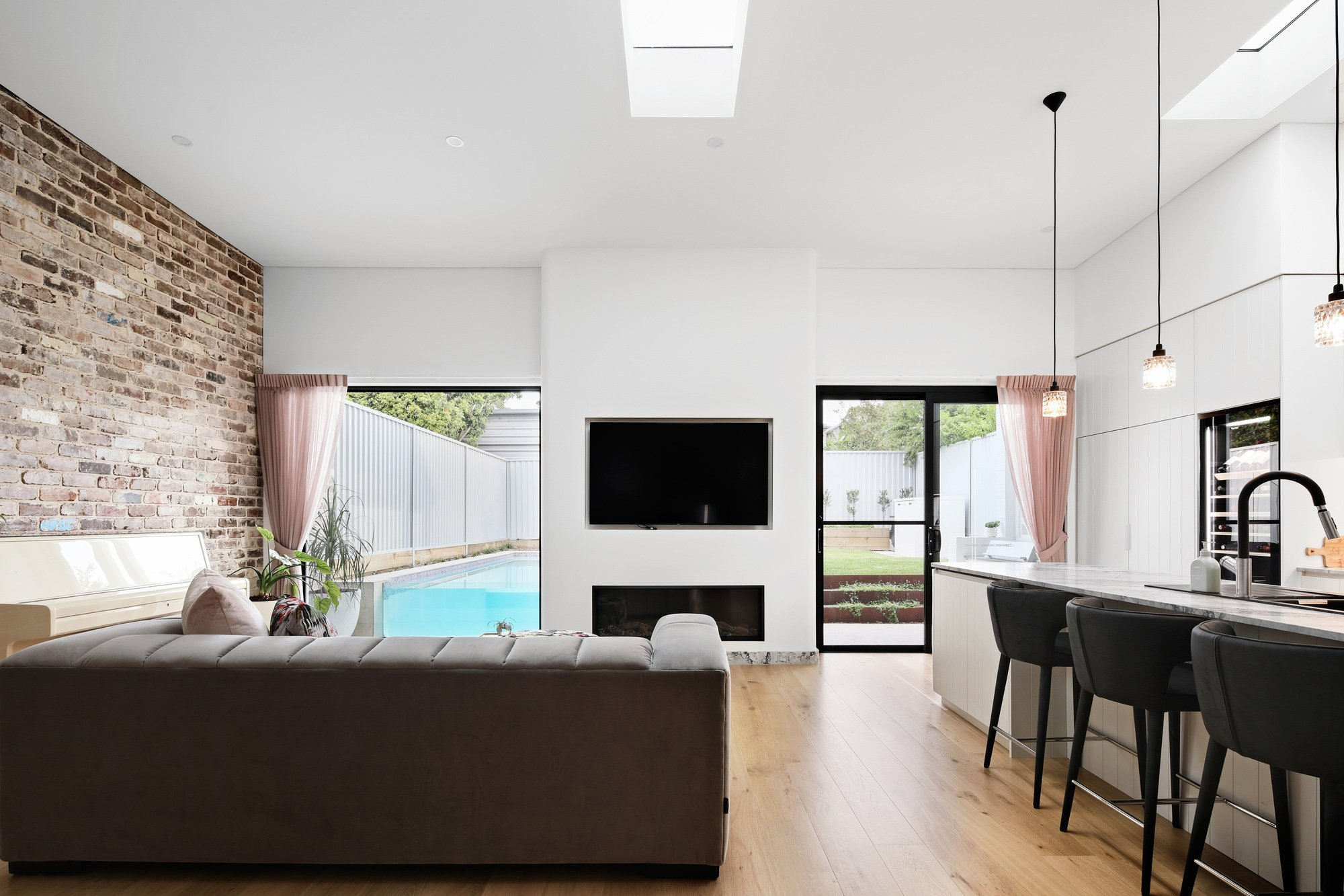 Remuera Street, Willoughby,