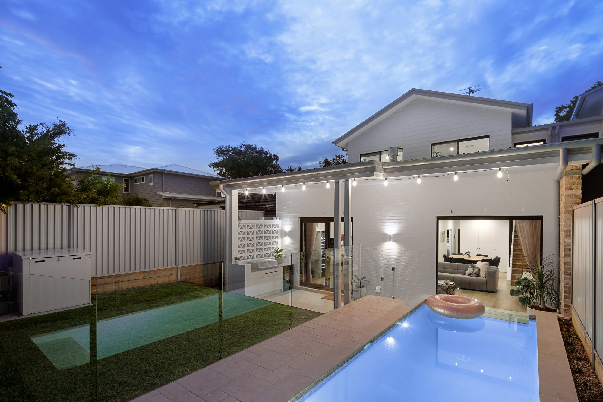 Remuera Street, Willoughby,