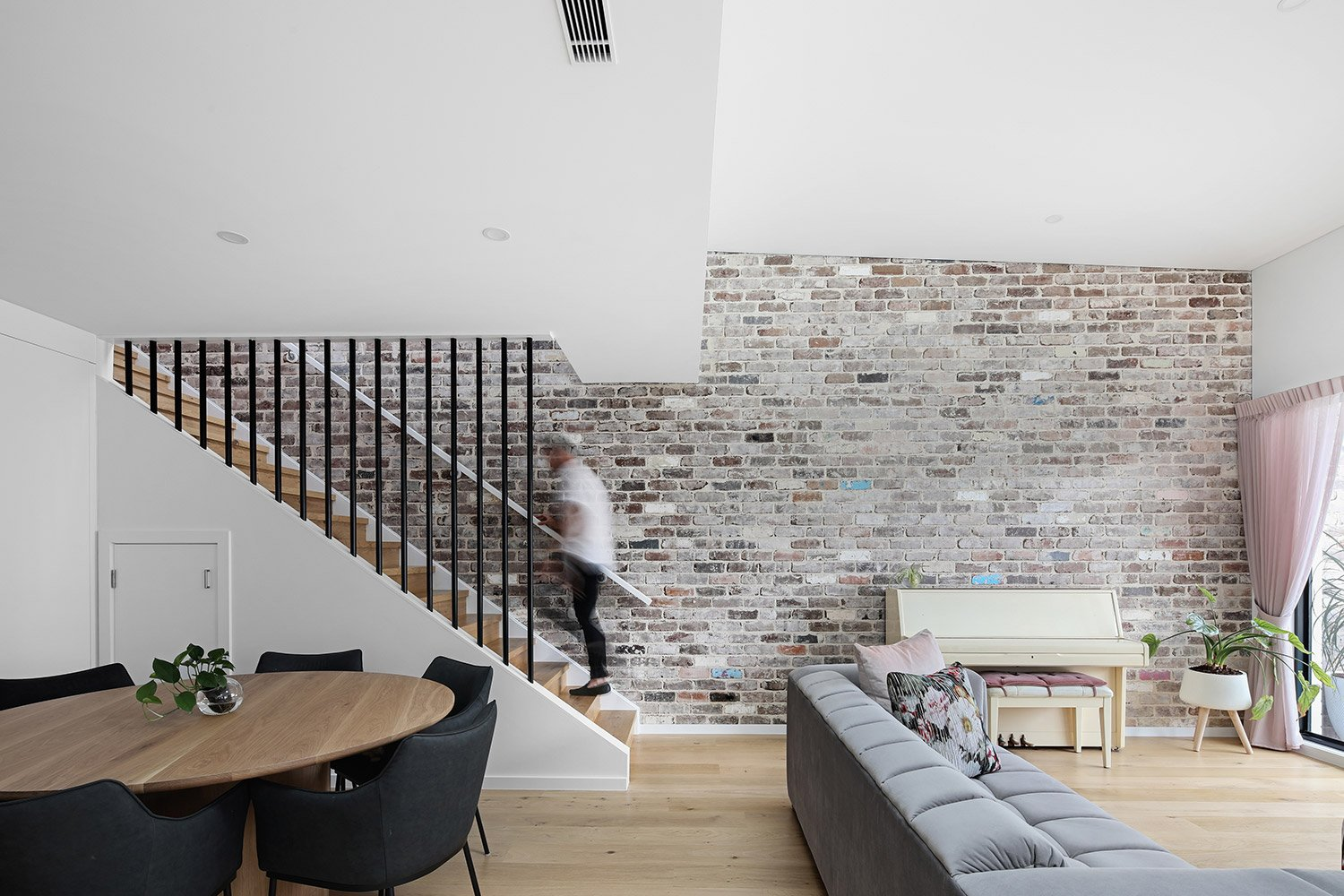 Remuera Street, Willoughby,