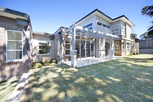 Smarts Crescent, Burraneer